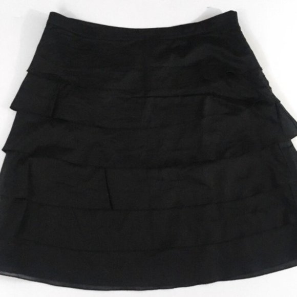 Ann Taylor Black Mini Skirt Tiered Flowing Size 10P Cute Comfy Summer Skirt - Picture 2 of 5